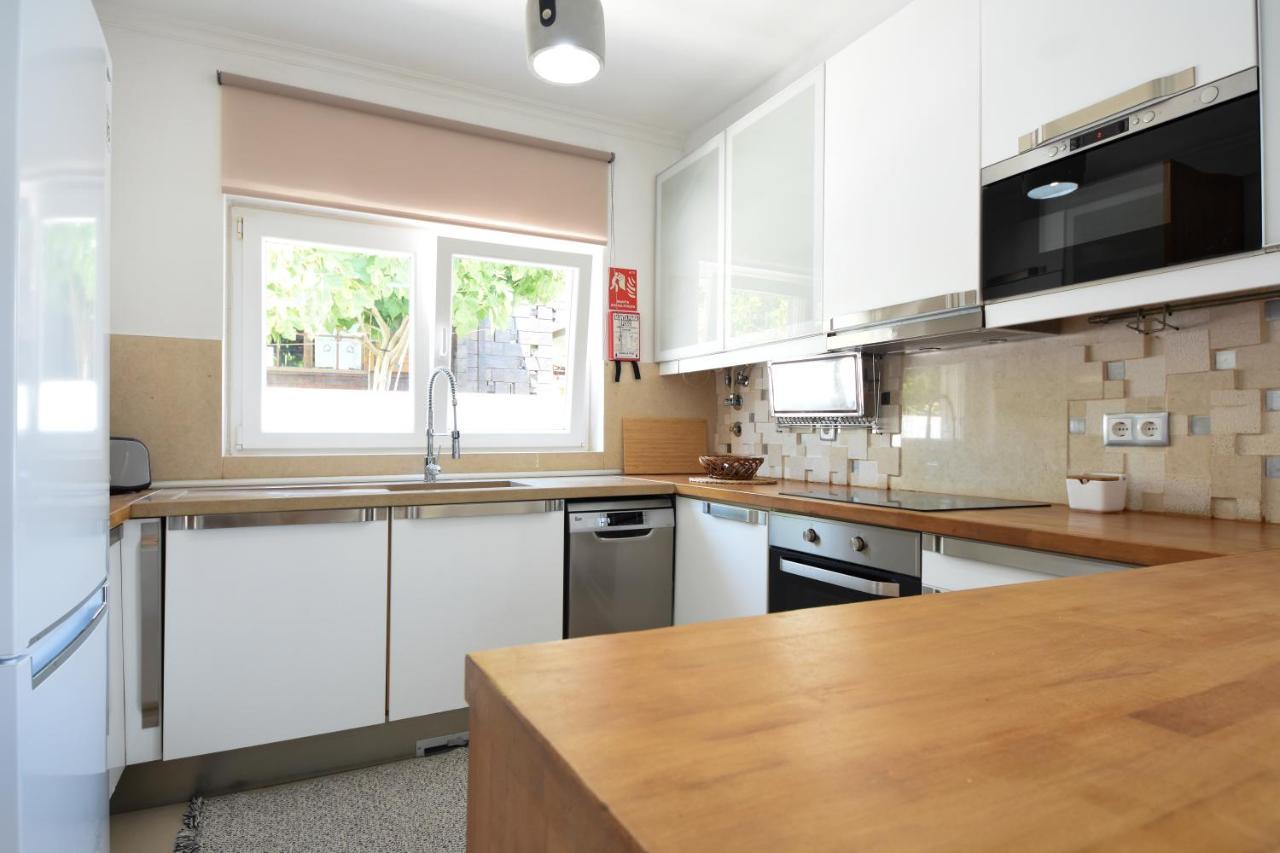 Aroeira Villa With Heated Pool By Golf Course, Beach And Lisbon 外观 照片