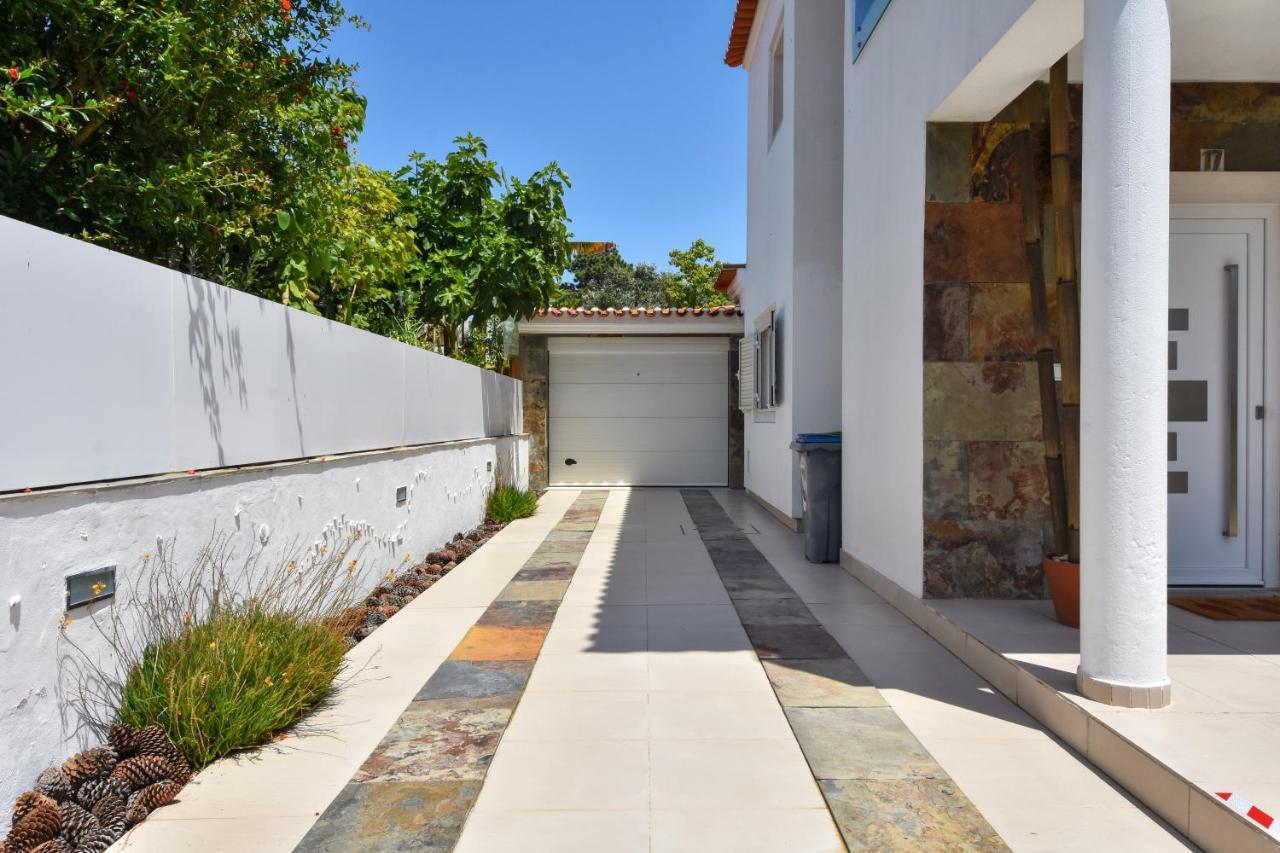 Aroeira Villa With Heated Pool By Golf Course, Beach And Lisbon 外观 照片