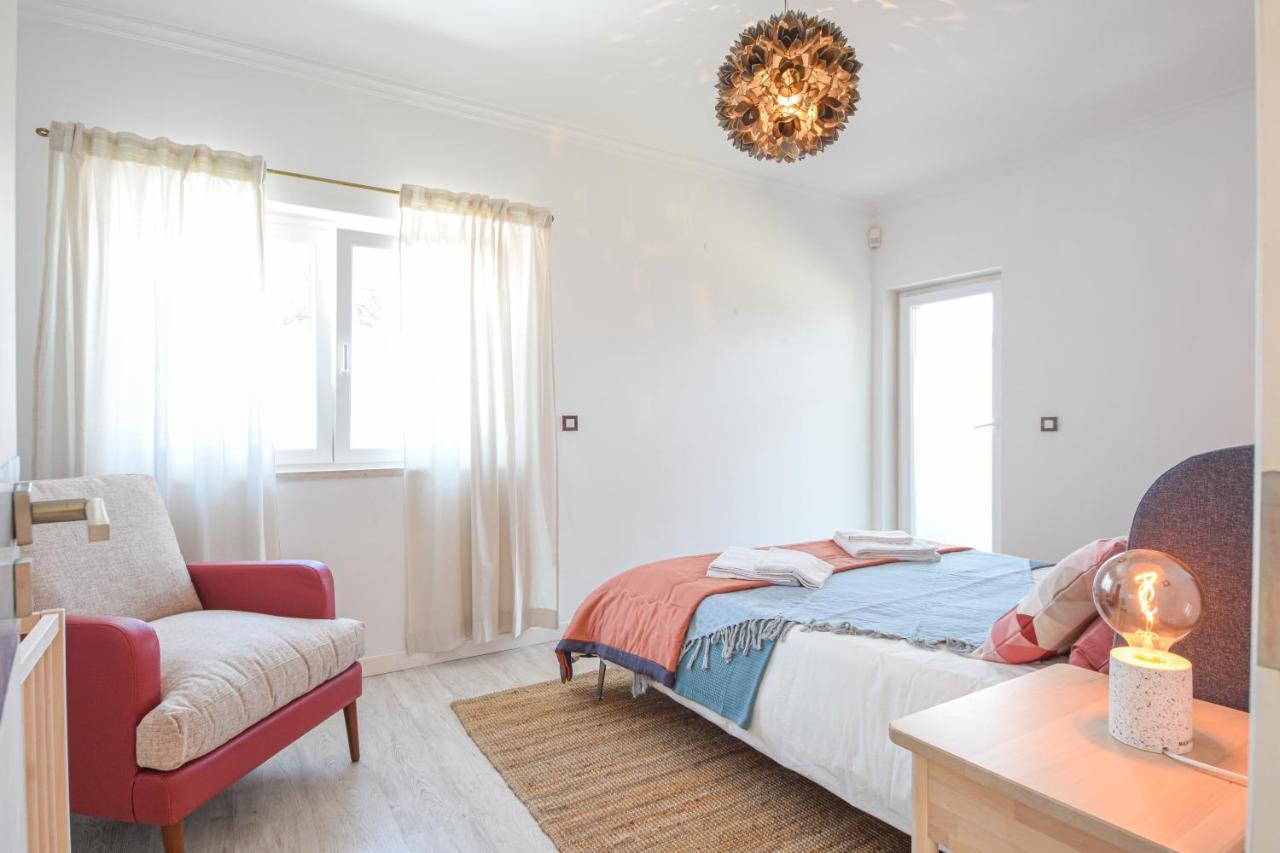 Aroeira Villa With Heated Pool By Golf Course, Beach And Lisbon 外观 照片