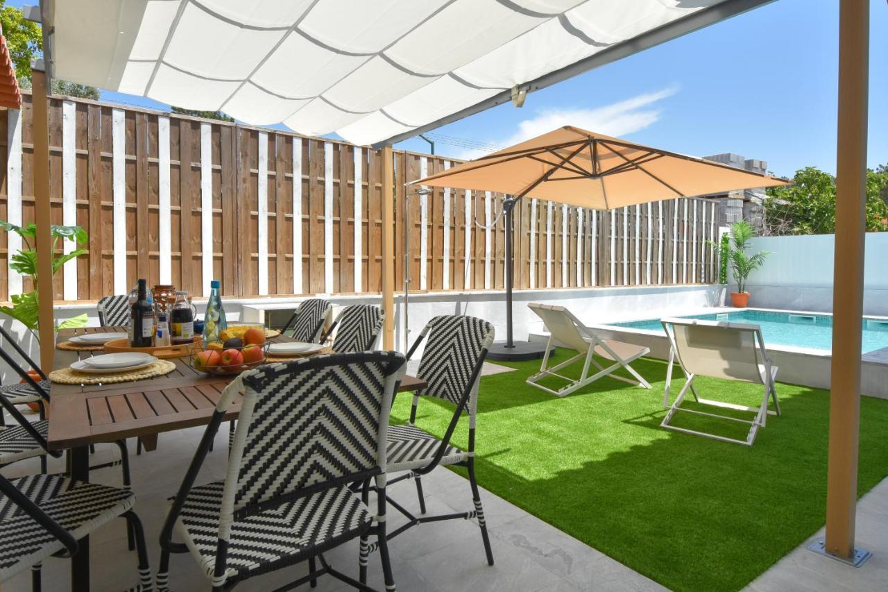 Aroeira Villa With Heated Pool By Golf Course, Beach And Lisbon 外观 照片