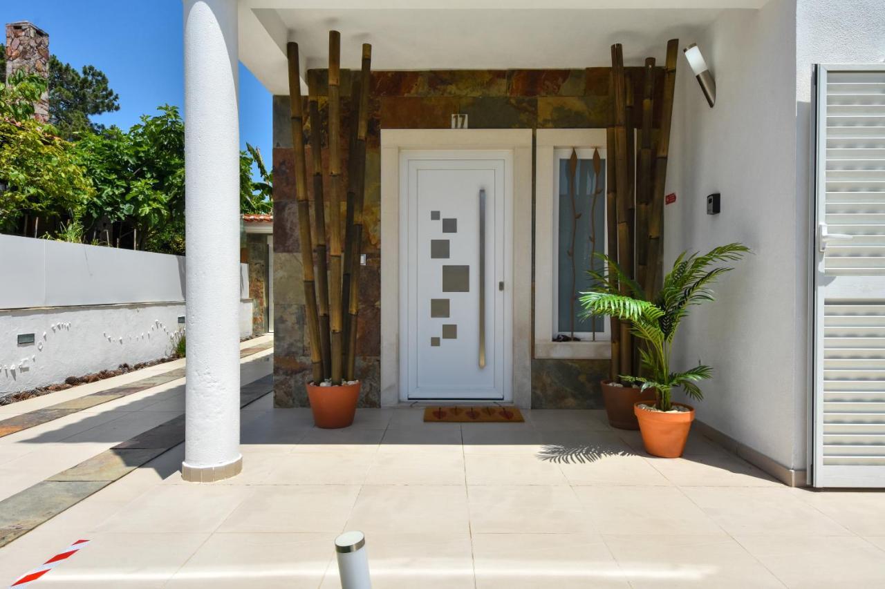 Aroeira Villa With Heated Pool By Golf Course, Beach And Lisbon 外观 照片