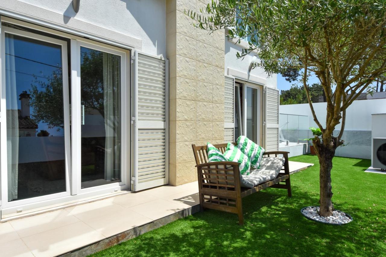 Aroeira Villa With Heated Pool By Golf Course, Beach And Lisbon 外观 照片